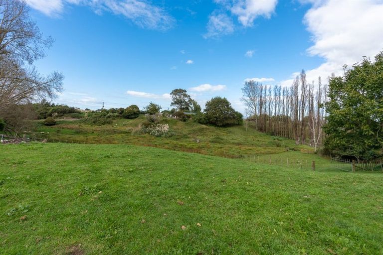 Photo of property in 2352 River Road, Horsham Downs, Hamilton, 3281