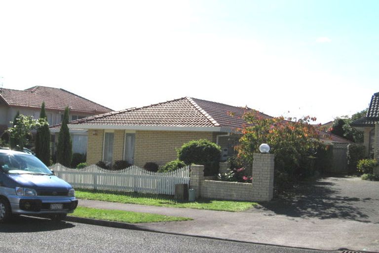 Photo of property in 6 Bronte Place, Somerville, Auckland, 2014