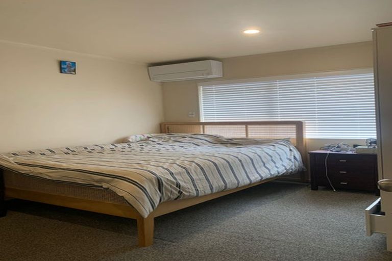 Photo of property in 3 Carlas Way, Ranui, Auckland, 0612