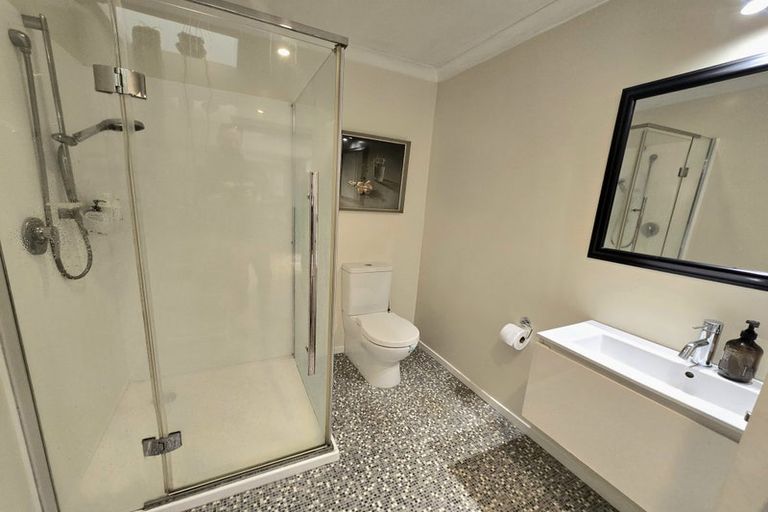 Photo of property in 32 Todman Street, Brooklyn, Wellington, 6021