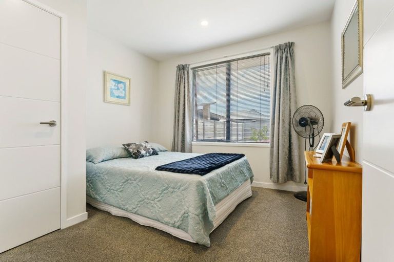 Photo of property in 1 Westhill Lane, Papamoa Beach, Papamoa, 3118