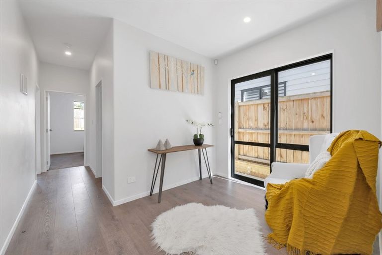 Photo of property in 48 Hikuawa Road, Flat Bush, Auckland, 2019