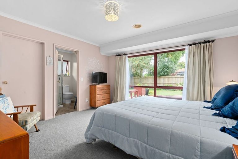 Photo of property in 50 Tuirangi Street, Flagstaff, Hamilton, 3210