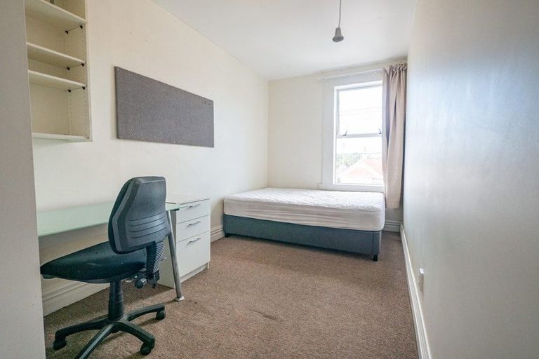 Photo of property in 104 Dundas Street, North Dunedin, Dunedin, 9016