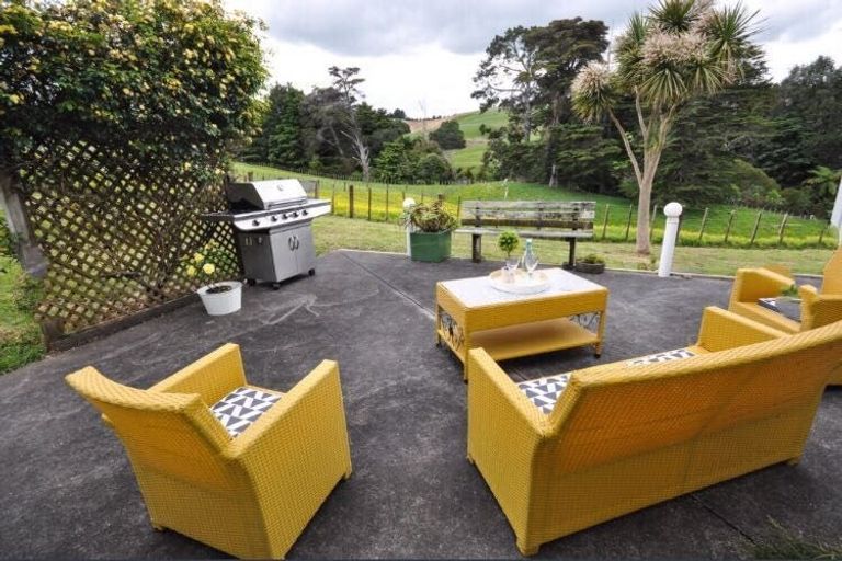Photo of property in 489 Ormiston Road, Flat Bush, Manurewa, 2576