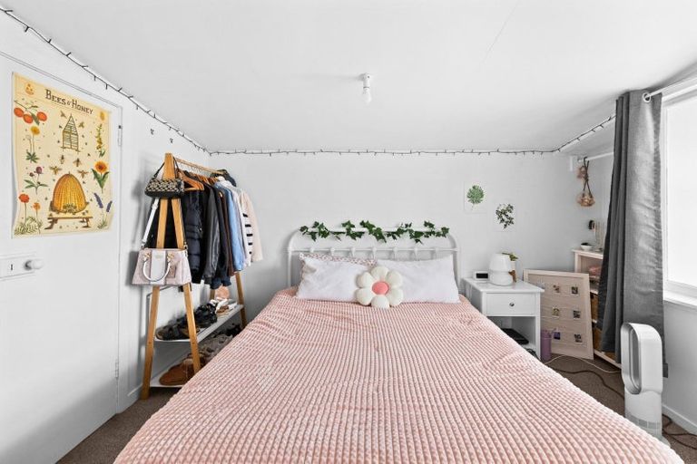 Photo of property in 29 Pukeko Place, Westshore, Napier, 4110