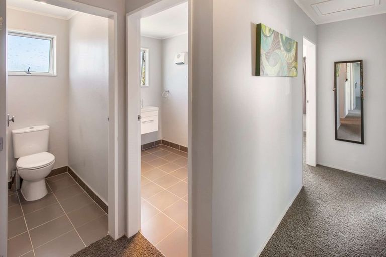 Photo of property in 40 Conclusion Street, Ascot Park, Porirua, 5024