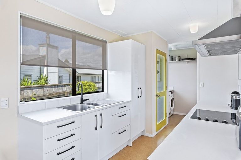 Photo of property in 238 Manly Street, Paraparaumu Beach, Paraparaumu, 5032