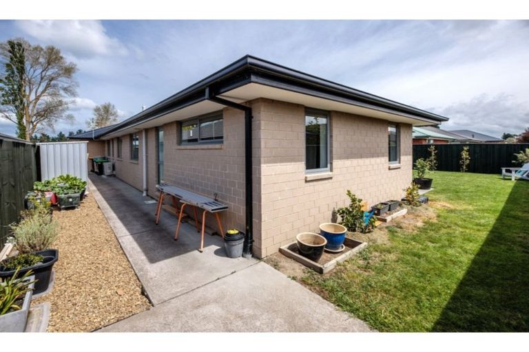 Photo of property in 50 Hakatere Road, Pegasus, 7612