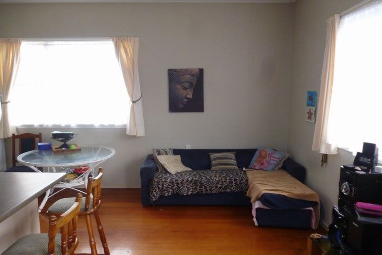 Photo of property in 44 Browne Street, Normanby, Hawera, 4614