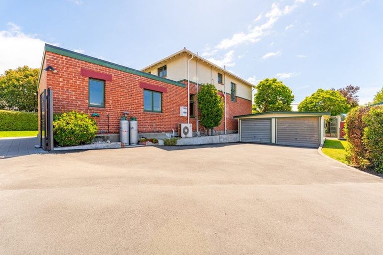 Photo of property in 14 Te Weka Street, Maori Hill, Timaru, 7910