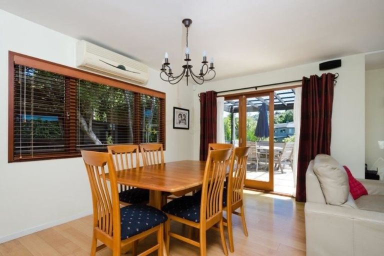 Photo of property in 37a Penzance Road, Mairangi Bay, Auckland, 0630