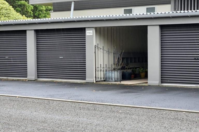 Photo of property in 8/116 Mairangi Road, Wilton, Wellington, 6012