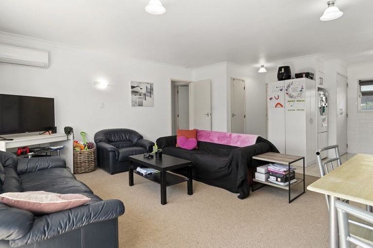 Photo of property in 5/16 Park Street, Tauranga, 3110