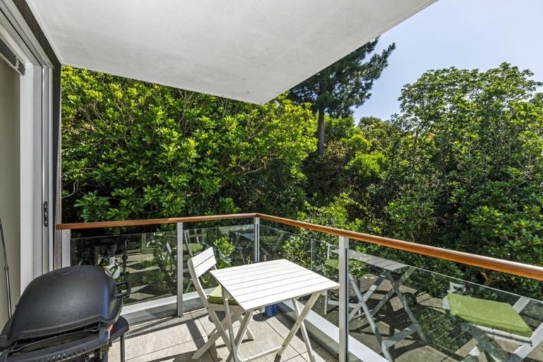 Photo of property in Norfolk Apartments, 307/19 Bute Road, Browns Bay, Auckland, 0630