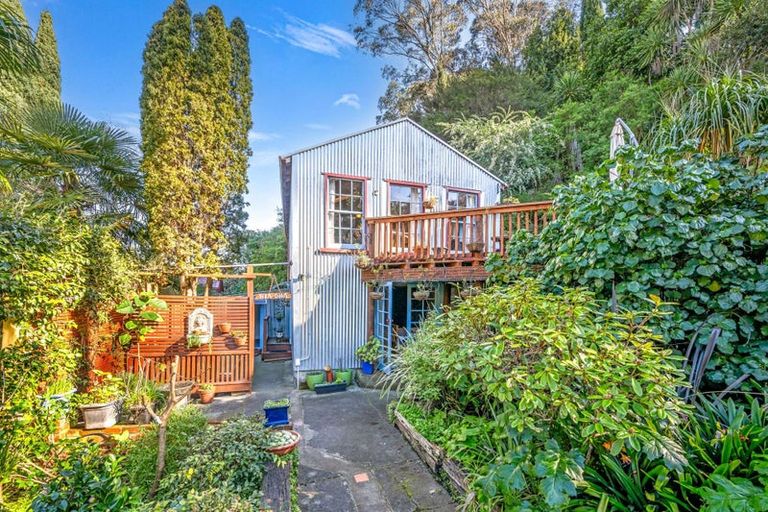 Photo of property in 32b Main Street, Hospital Hill, Napier, 4110