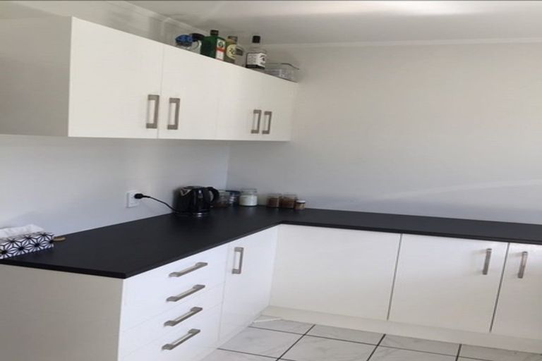 Photo of property in 1/54 Luton Avenue, Sunnyhills, Auckland, 2010