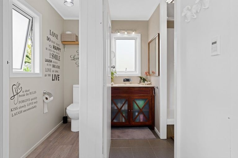 Photo of property in 63 Woodward Road, Maungatapere, Whangarei, 0179