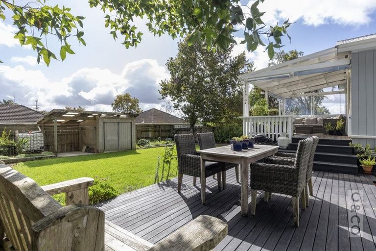 Photo of property in 23 Queen Street, Riverhead, 0820