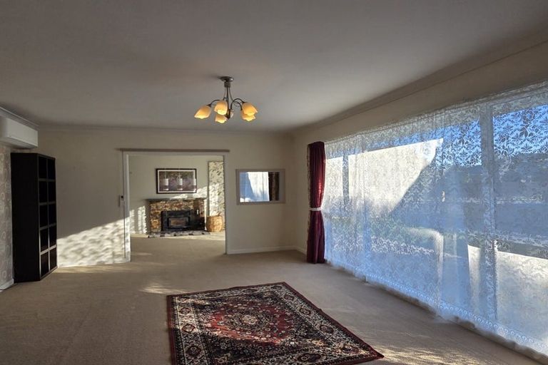 Photo of property in 22 Ashbourne Street, Burnside, Christchurch, 8053