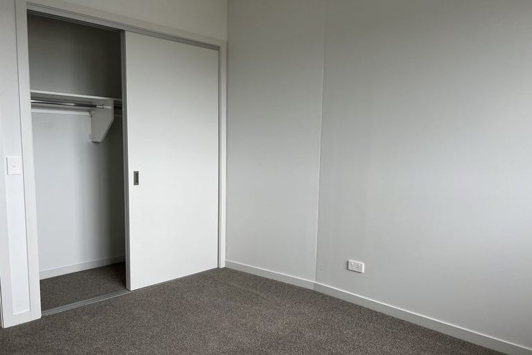 Photo of property in 12/1 Genevieve Lane, Hobsonville, Auckland, 0616