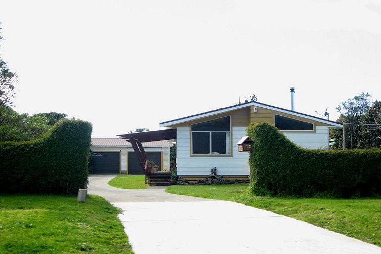 Photo of property in 32 Nesbitt Street, Matata, Whakatane, 3194
