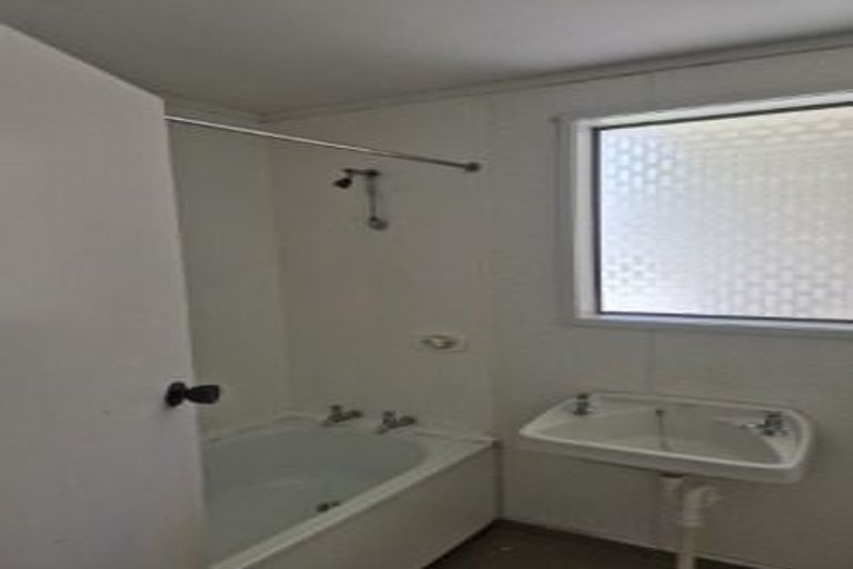 Photo of property in 15a Gillies Street, Outer Kaiti, Gisborne, 4010