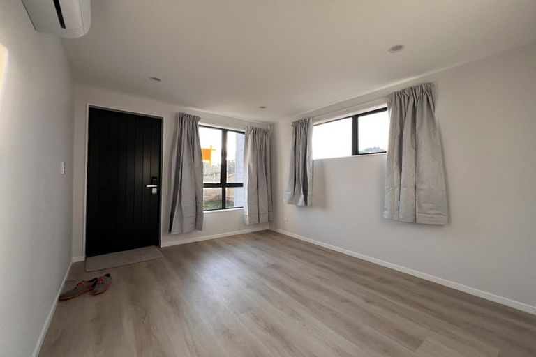 Photo of property in 130c Bradbury Road, Botany Downs, Auckland, 2010