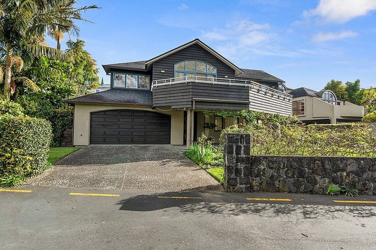 Photo of property in 38 Harley Close, Hauraki, Auckland, 0622