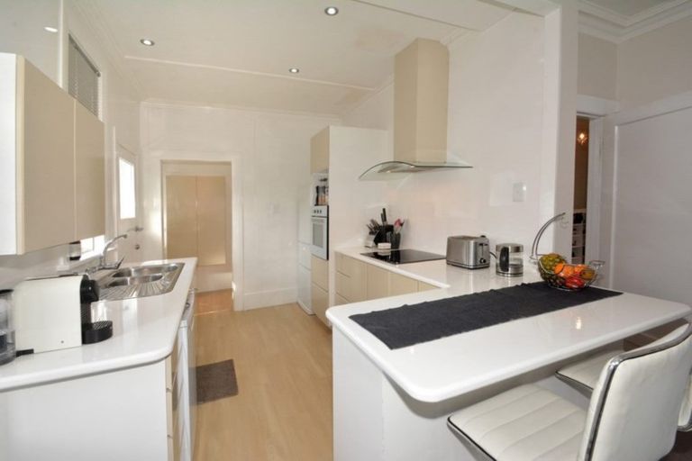 Photo of property in 63 Lonsdale Street, Belleknowes, Dunedin, 9011