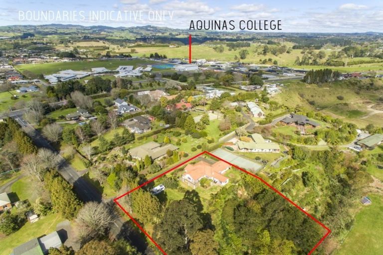 Photo of property in 19 Freeburn Road, Pyes Pa, Tauranga, 3112