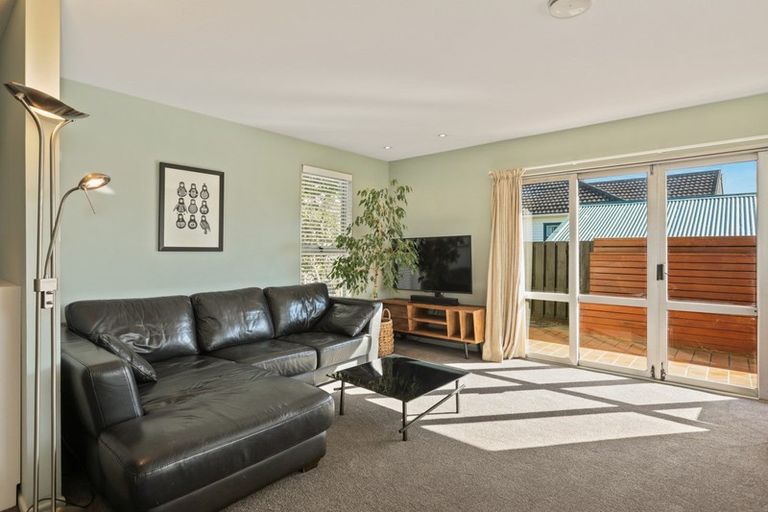 Photo of property in 72 Oram Avenue, New Brighton, Christchurch, 8061