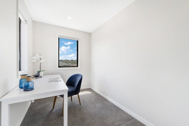 Photo of property in 4 Hapukupuku Avenue, Beachlands, Auckland, 2018