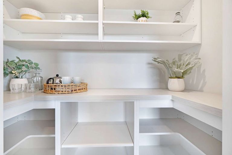 Photo of property in 31 Kingfisher Avenue, Amberley, 7410