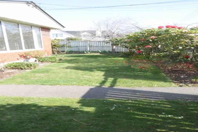 Photo of property in 2/224 Ilam Road, Ilam, Christchurch, 8041