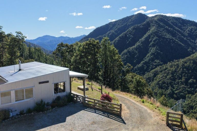 Photo of property in 291 Braeburn Track, Braeburn Range, Murchison, 7077