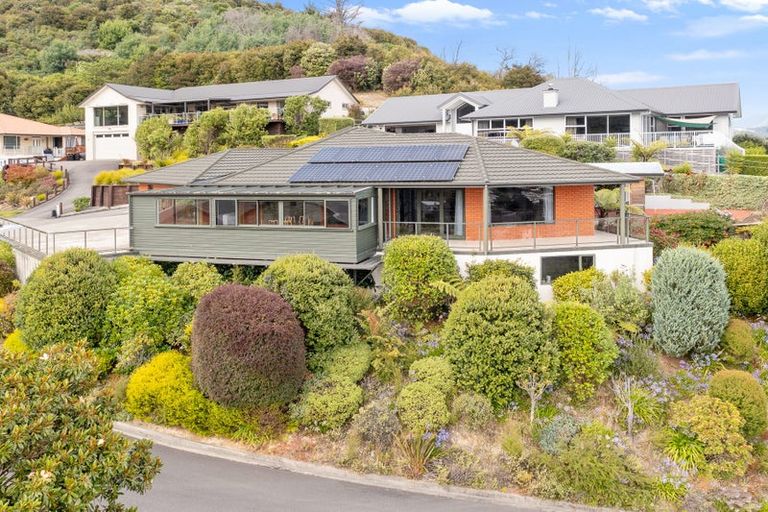 Photo of property in 10 Moana Heights, Waikawa, Picton, 7220