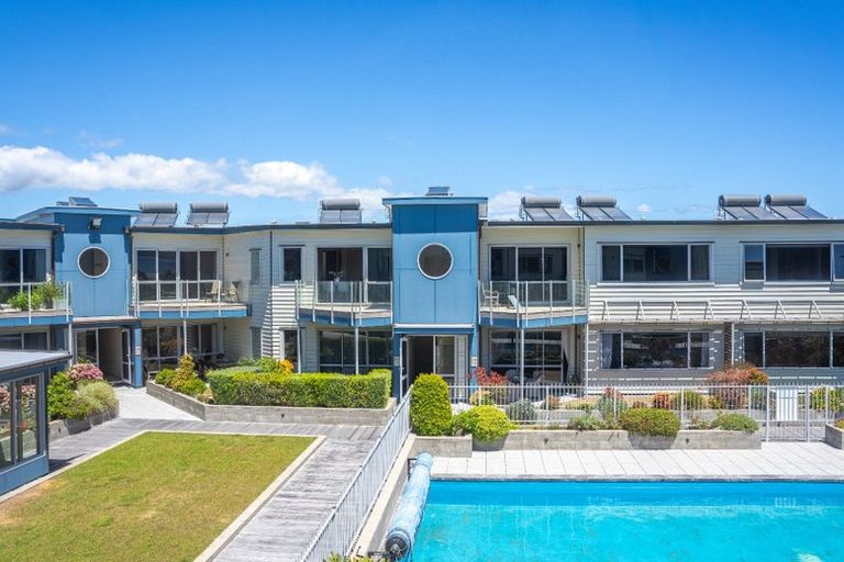 Photo of property in 27/4u Seaview Road, Paraparaumu Beach, Paraparaumu, 5032