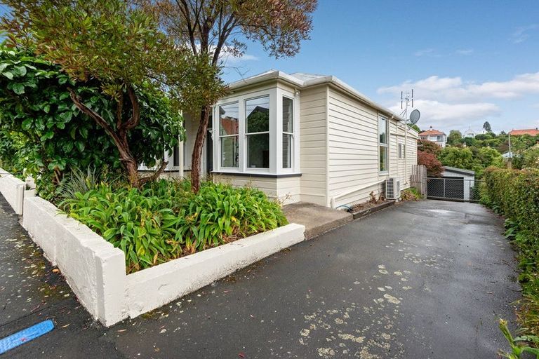 Photo of property in 33 Pacific Street, Roslyn, Dunedin, 9010