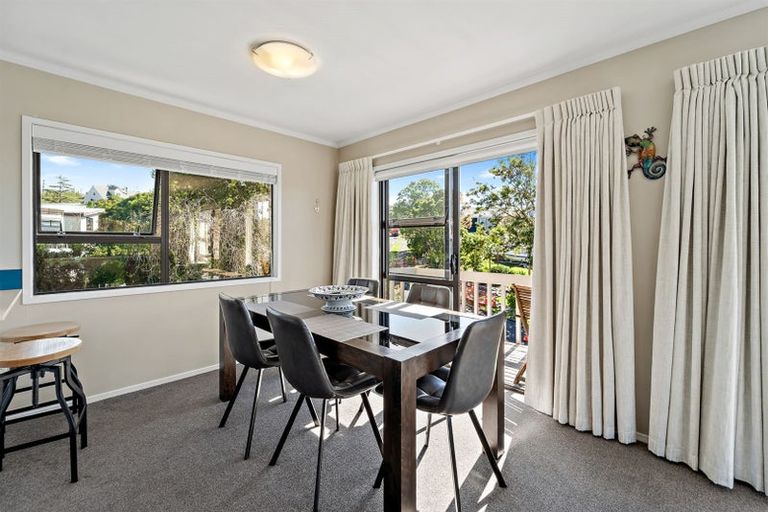 Photo of property in 10 Kenneth Hopper Place, Manly, Whangaparaoa, 0930
