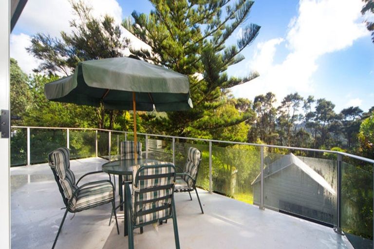 Photo of property in 44 Minnehaha Avenue, Titirangi, Auckland, 0604