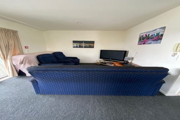 Photo of property in 3/57 Charles Street, Waltham, Christchurch, 8011