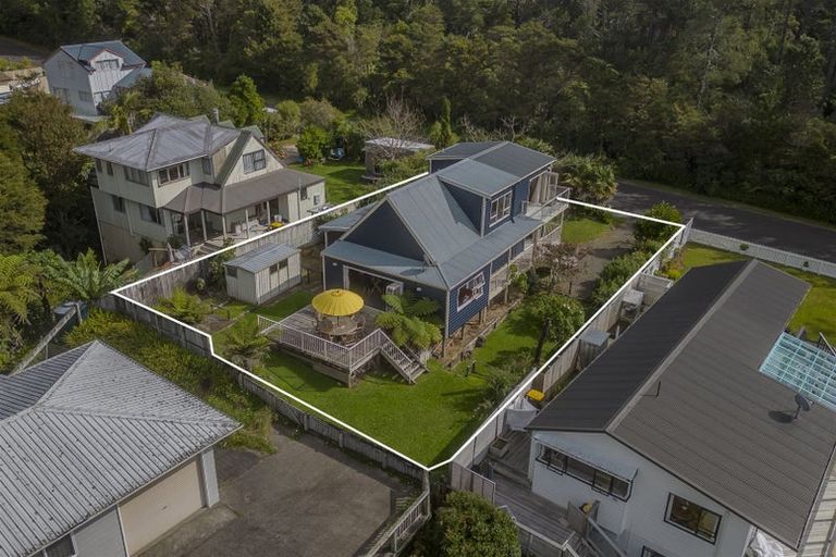 Photo of property in 34 Hinemoa Terrace, Tairua, 3508