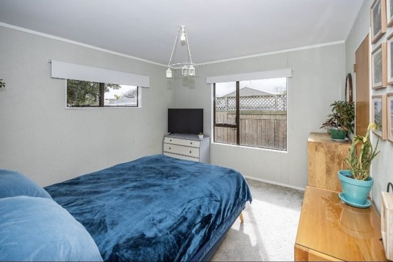 Photo of property in 91b Oakfield Crescent, Pukete, Hamilton, 3200