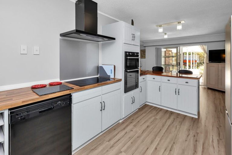 Photo of property in 93 Puriri Park Road, Maunu, Whangarei, 0110