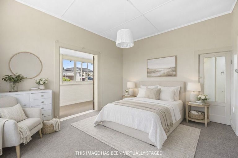 Photo of property in 1106 Karamu Road North, Mayfair, Hastings, 4122