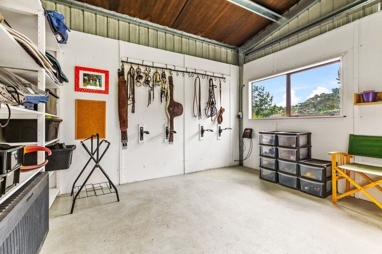 Photo of property in 20 Matatea Road, Waimauku, 0881