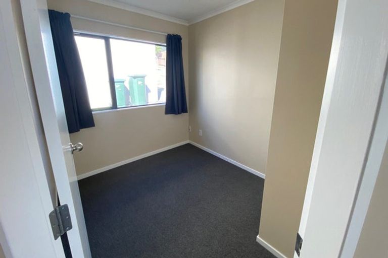 Photo of property in 11a Castor Crescent, Cannons Creek, Porirua, 5024