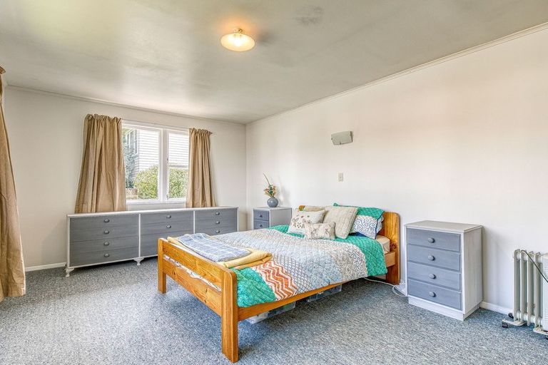 Photo of property in 30 Paenui Street, Titahi Bay, Porirua, 5022