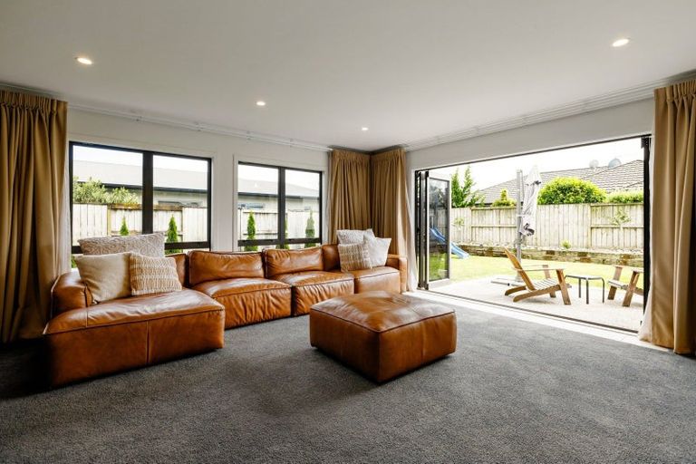 Photo of property in 24 Langdale Court, Huntington, Hamilton, 3210